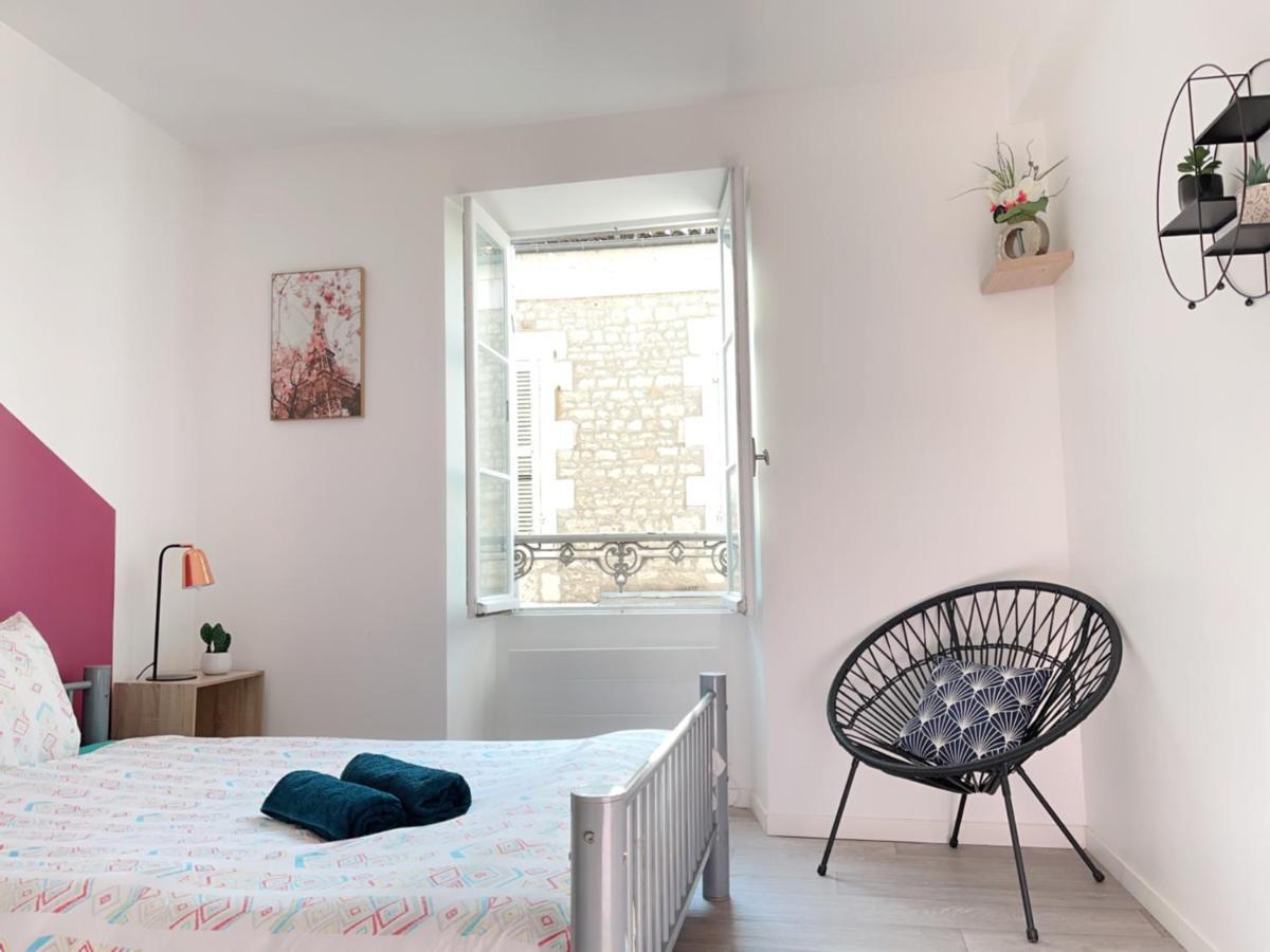 Jolie Appartement 2 Chambres 65M2 Au Centre Ville Fontenay-le-Comte Exteriér fotografie